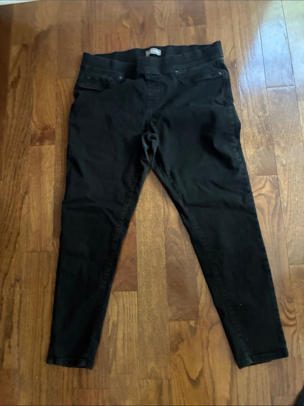 Falls Creek Black Stretch Jeggings - Slim Fit